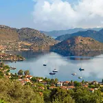 Swan Lake Hotel - Adult Only