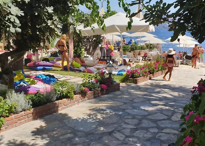 Yelken Bay Beach Hotel