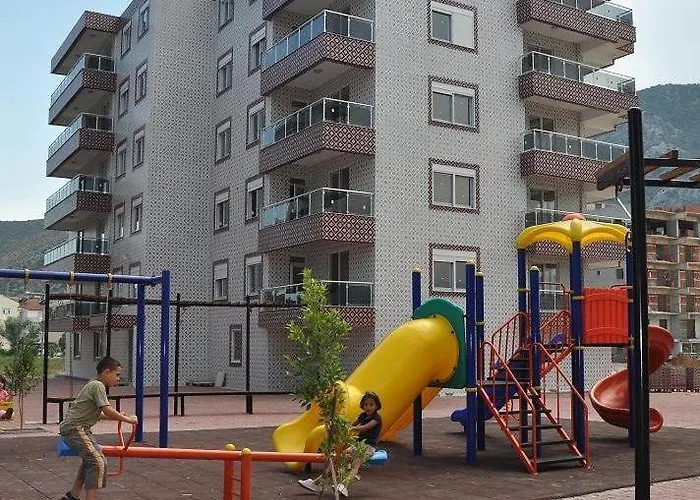 Oz Ulutas Apart Evleri