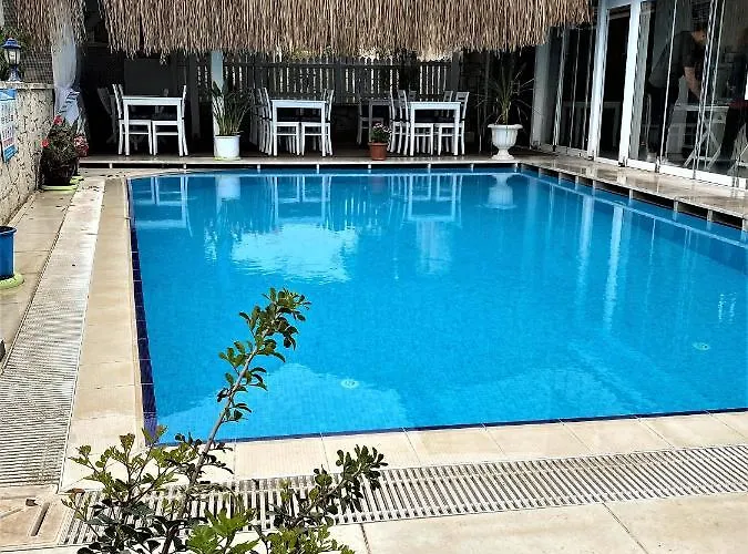 Alacati Eldoris Butik Hotel