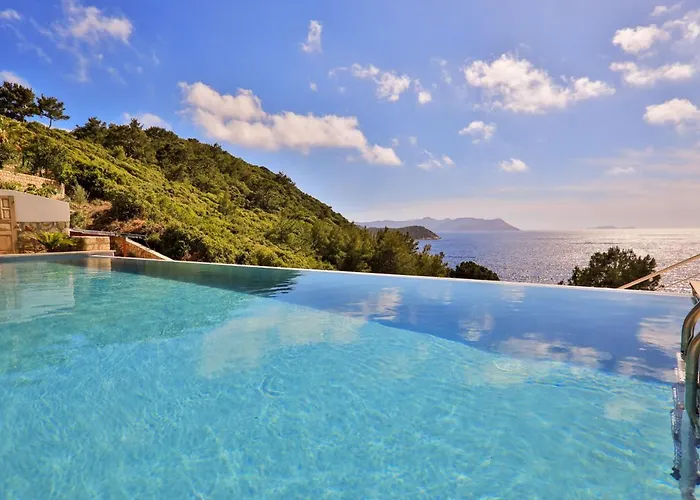 Kale Suites, Heated Pool In Winter, Adults Only