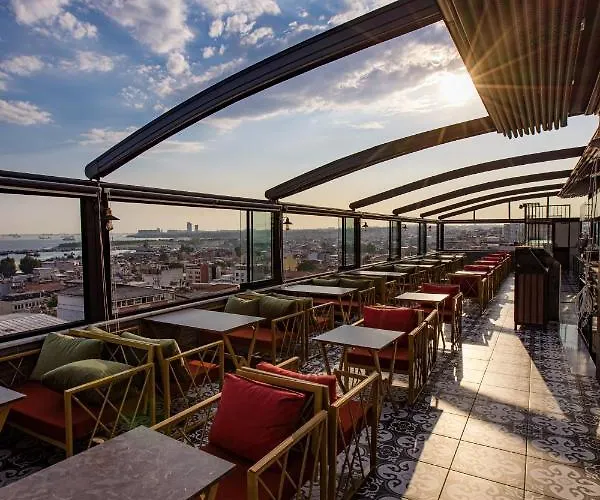 Grand Balyan Hotel & Restaurant
