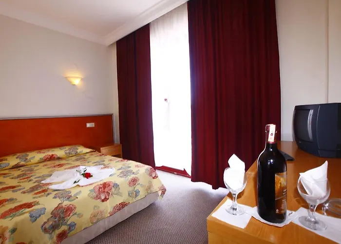 Club Hotel Mira