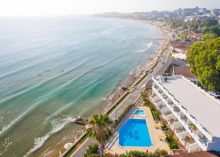 Side Beach Club