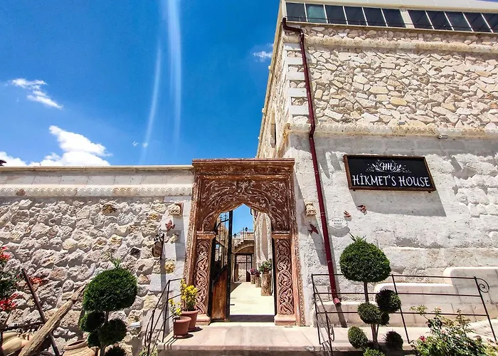 Hikmet\'S House
