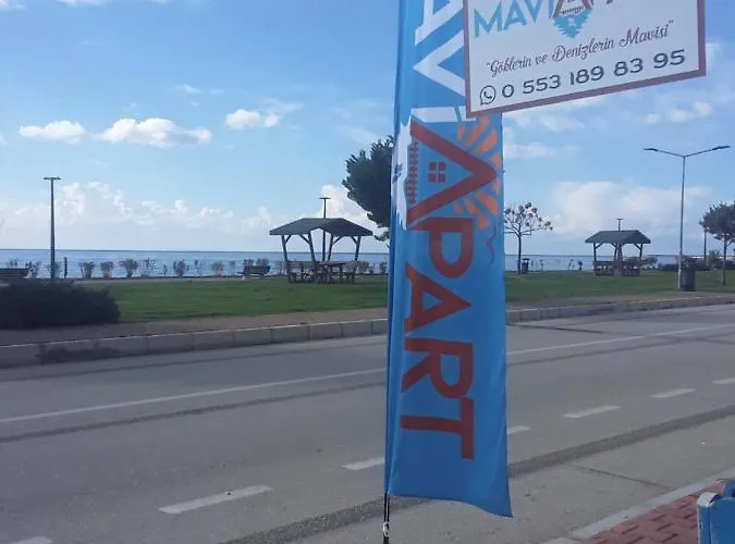 Mavi Apart