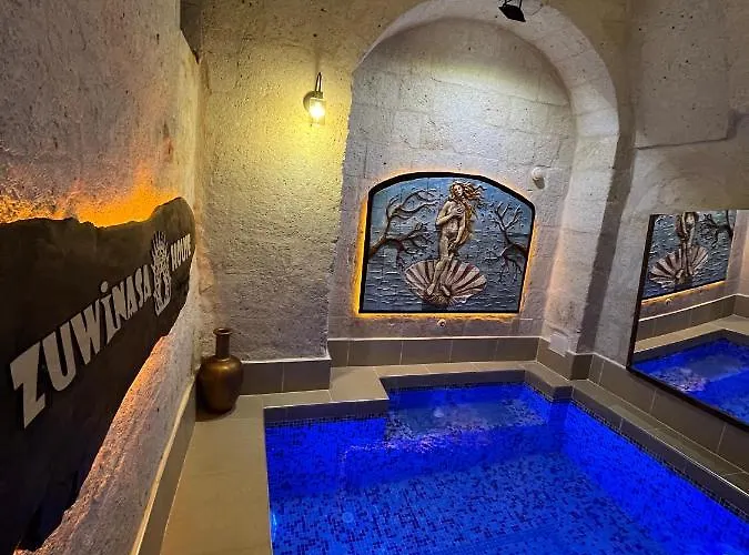 Zuwinasa House Hotel