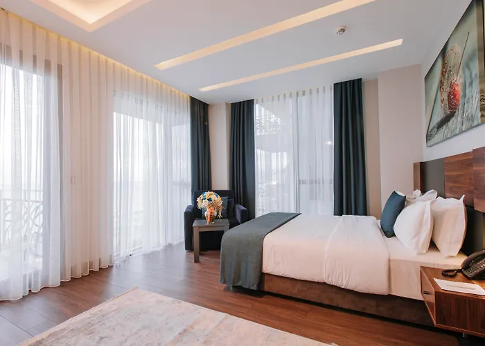 Peerless Villas Hotel