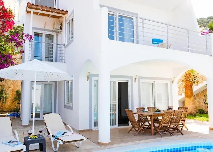 Villa Ayseguel