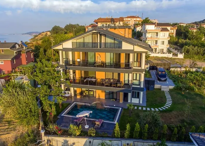 Luxury Villa Four Fourlex