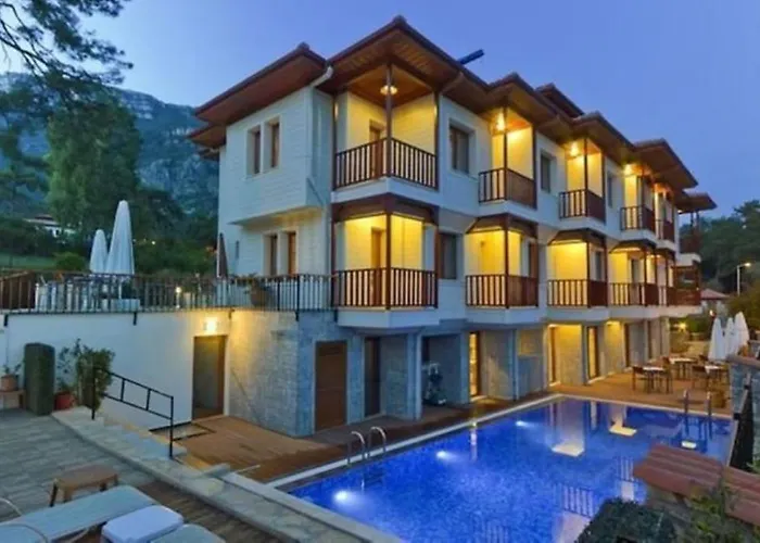Summer Otel
