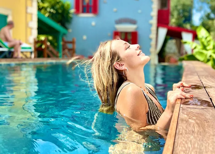 Banana Alacati Food & Stay - Adults Only