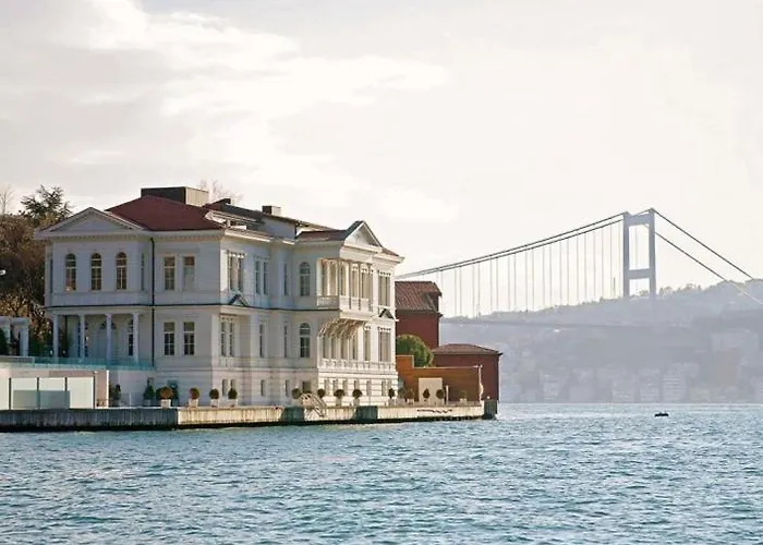 A\'Jia Hotel