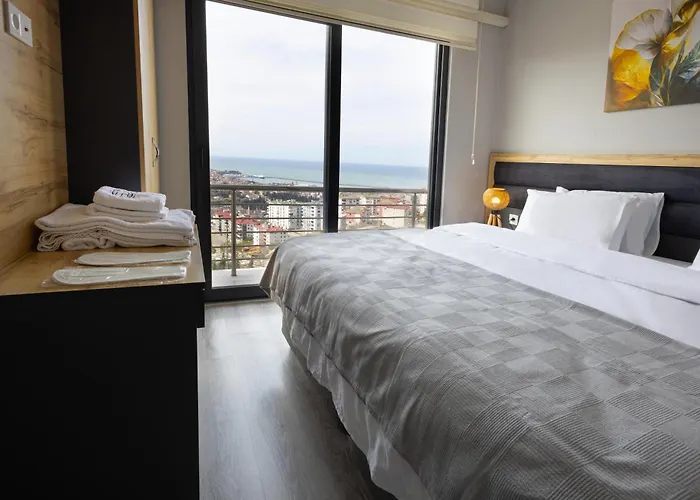 Zal Suite