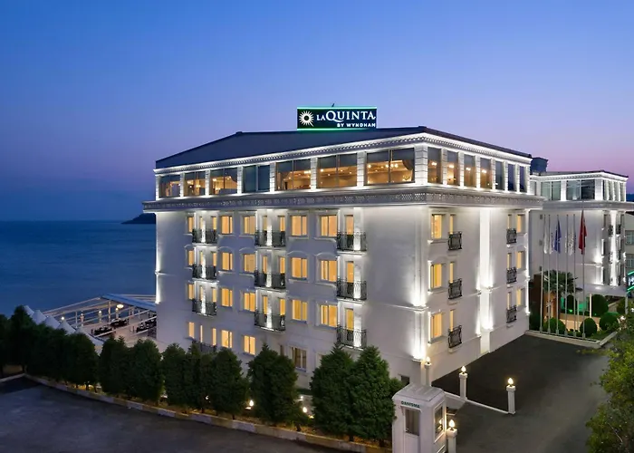 La Quinta By Wyndham Giresun