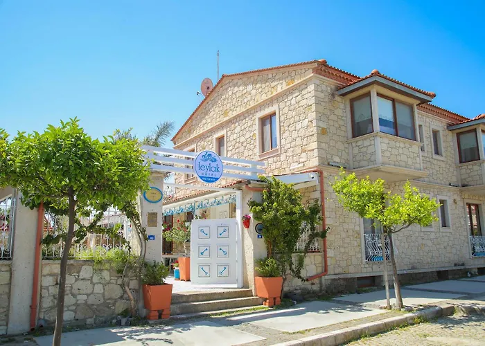 Alacati Leylak Hotel