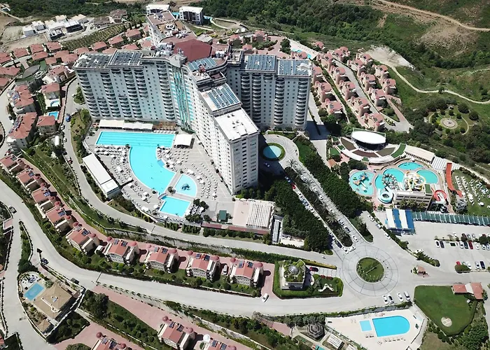 Gold City Villas And Apartments