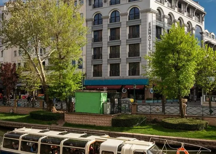 Sennacity Hotel