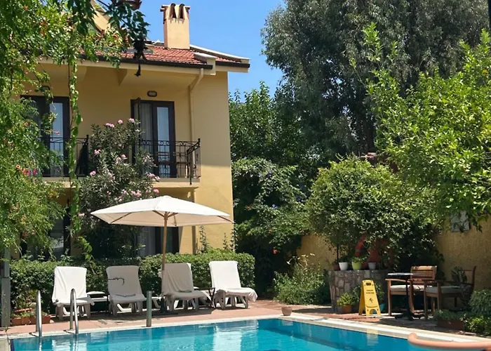 Villa Danlin Hotel