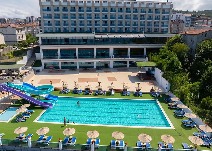 Ramada Resort By Wyndham Unye