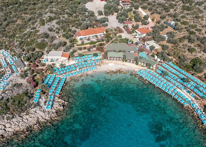 Blanca Beach Hotel