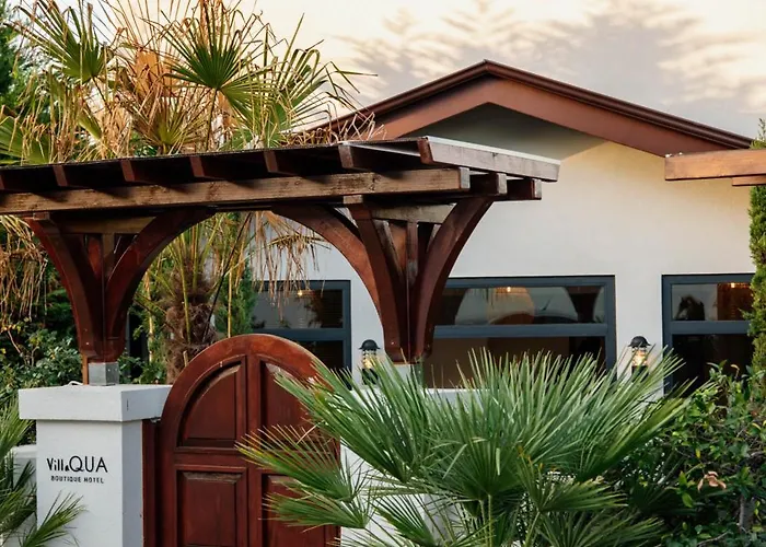 Villaqua Boutique Hotel