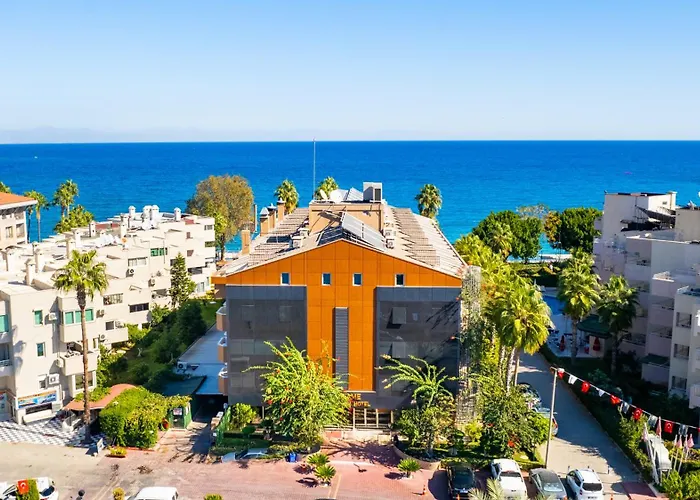 Fame Beach Hotel