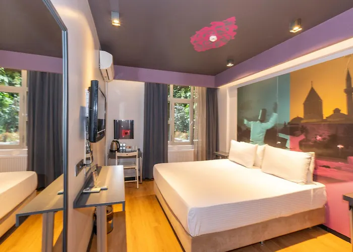 Tulip City Hotel & Spa