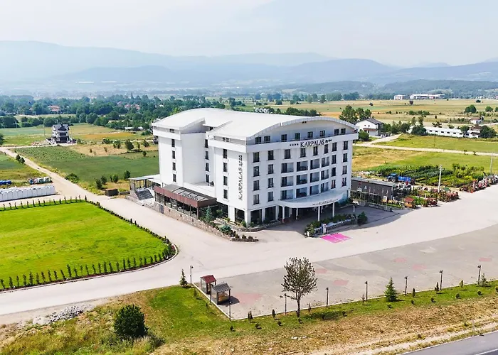 Karpalas City Hotel & Spa