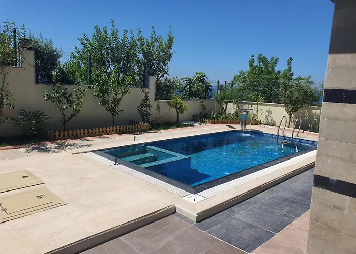Comfort 4 Bedroom Villa Yalova See View