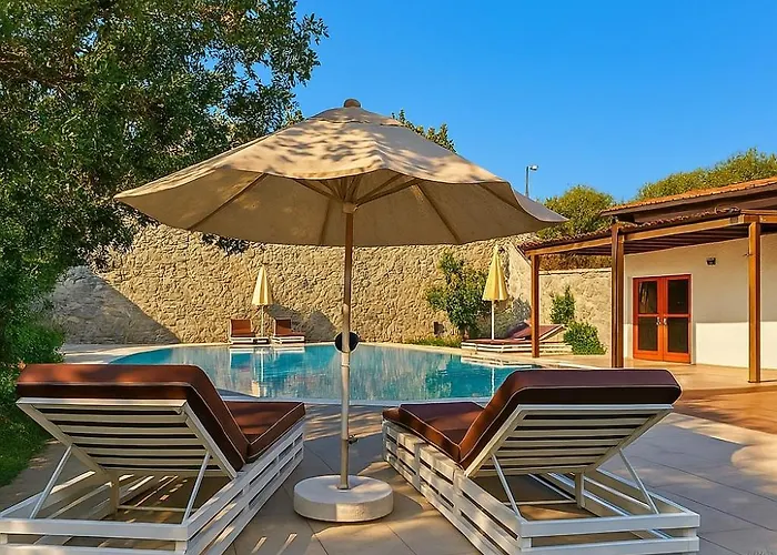 Villa Cedrus