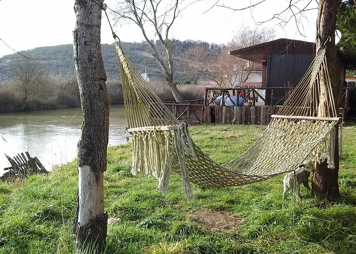 Vi̇Ra Bungalow