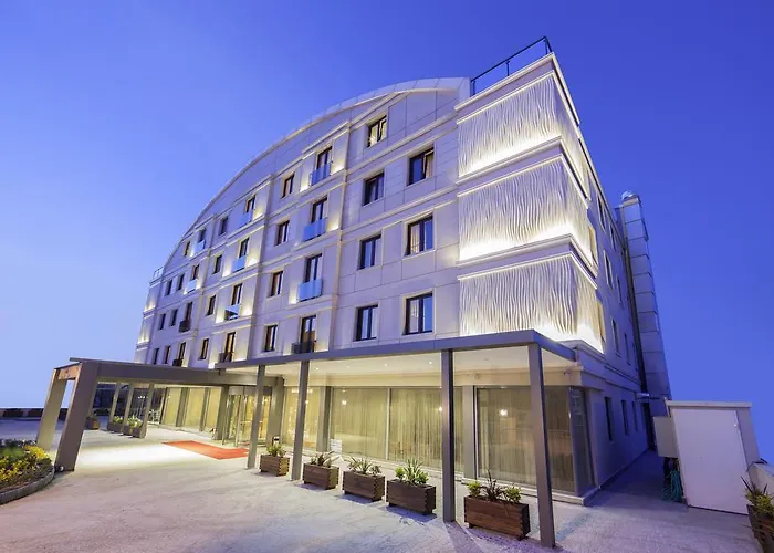 Lamec Hotel Business