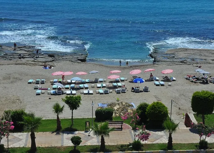 Europa Beach Hotel