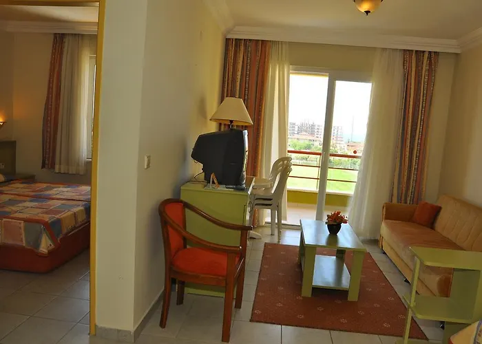 Magnolia Hotel