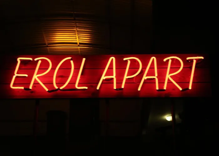 Erol Apart