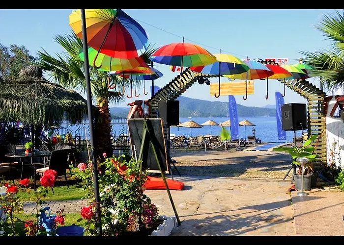 Blu Brezza Marine Hotel