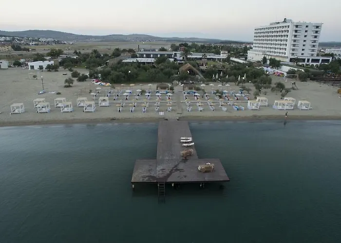 Aytas Hotel