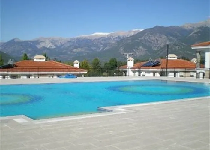 Country Club