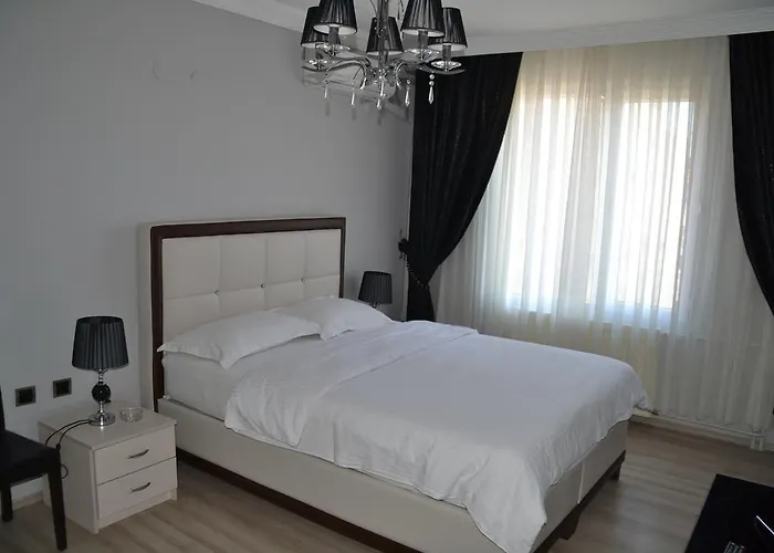 Serapion Hotel
