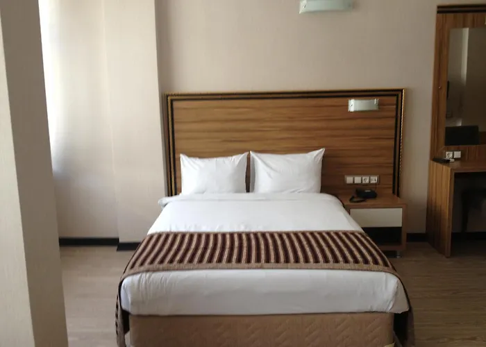 Buyuk Hotel