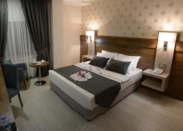 White Star Hotel
