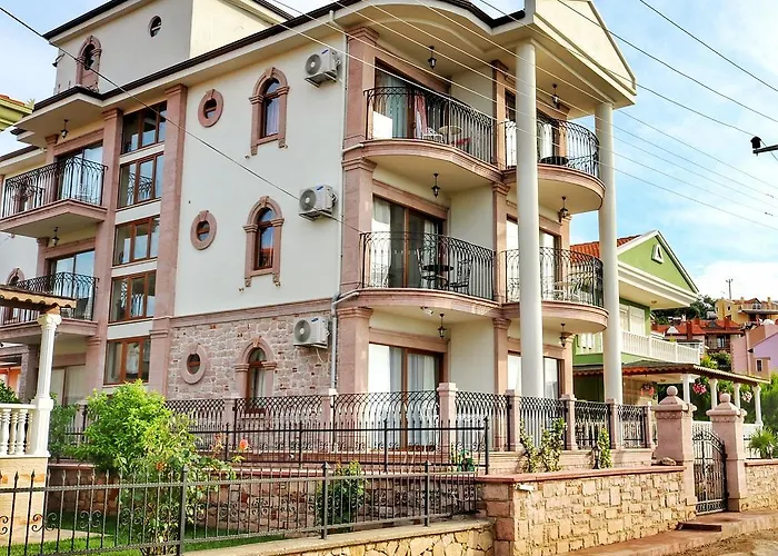 Stone Hill Hotel