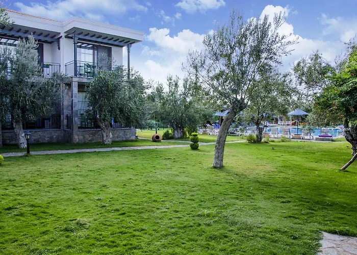 Assos Oleas Hotel