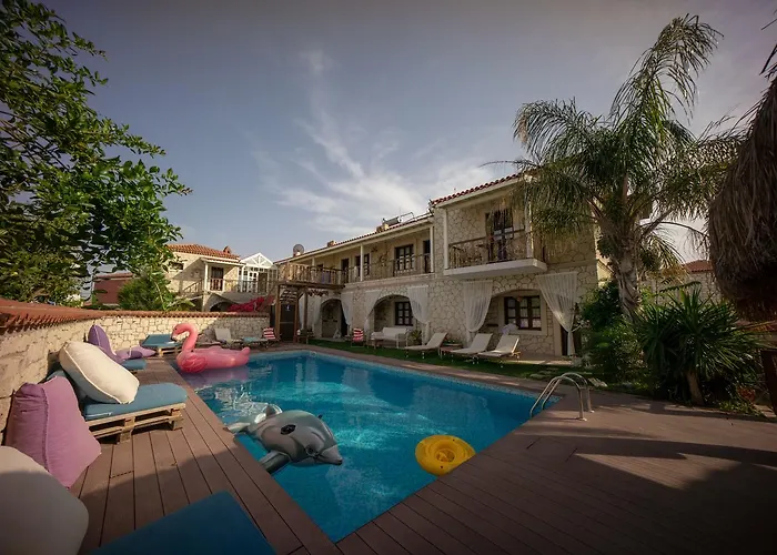 Nobela Hotel