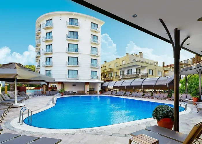 Ayvalik Cinar Hotel