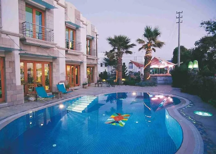 Maira Beach Hotel