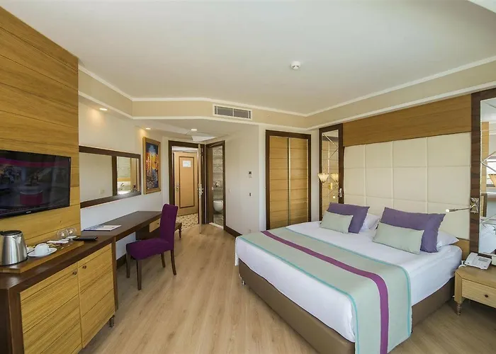 Dreamworld Resort