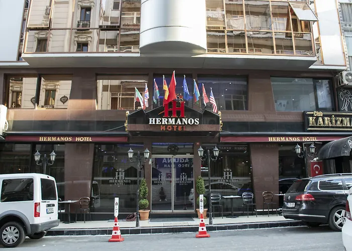 Hermanos Hotel
