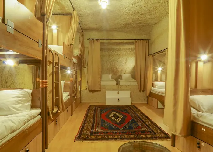 Homestay Cave Hostel